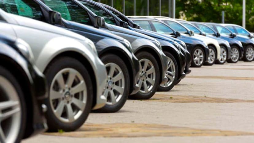 Ticaret Bakanlığı'ndan İkinci El Araç Satışı Açıklaması