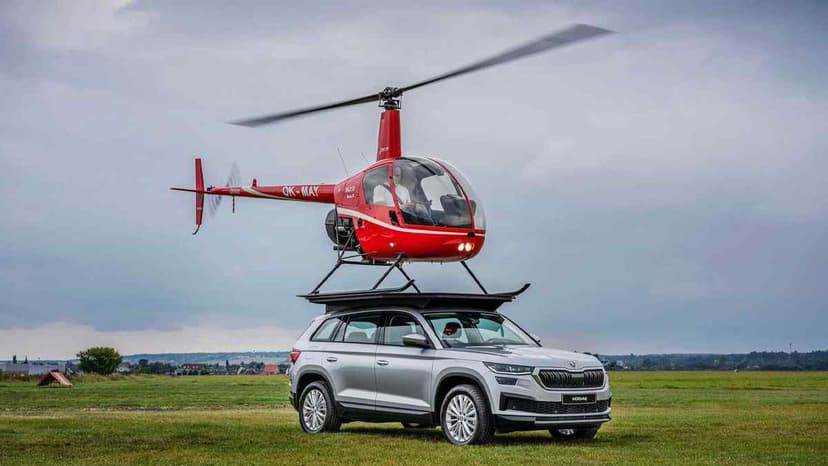 Skoda Kodiaq Modelinin Üstüne Helikopter İndi