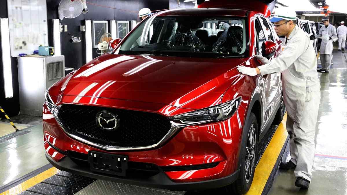 Mazda Çip Krizi Nedeniyle Üretime Ara Verecek