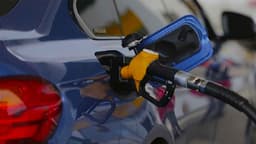 Bir İndirimde Benzine Geldi: Akaryakıt Fiyatları ne Kadar Oldu?