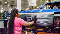 Otomotiv Devi Ford 8 Bin Kişiyi İşten Çıkaracak!