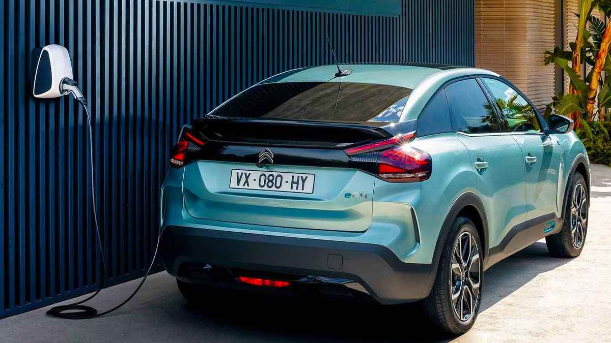 Elektrikli Citroen C4 Ekimde Türkiye’de Satışa Sunulacak