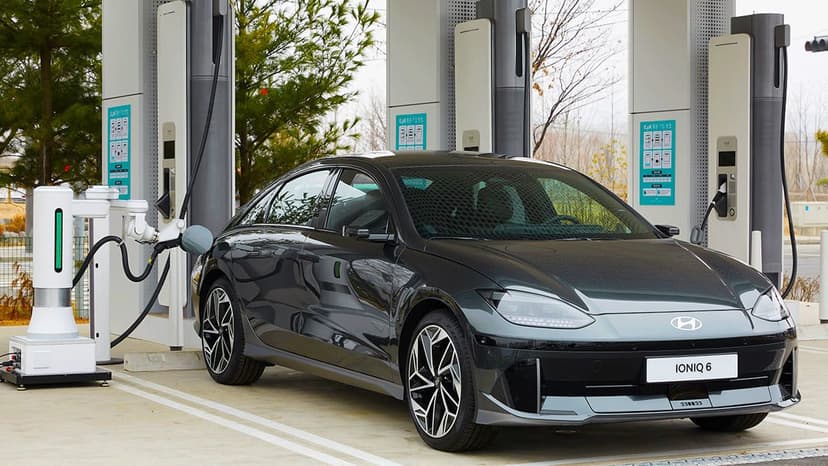 Hyundai'den Elektrikli Araçlar İçin Şarj Robotu