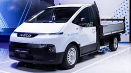 Hyundai'nin Iveco Ortaklığıyla Geliştirdiği İlk Elektrikli Ticari Modeli Emoovy Tanıtıldı