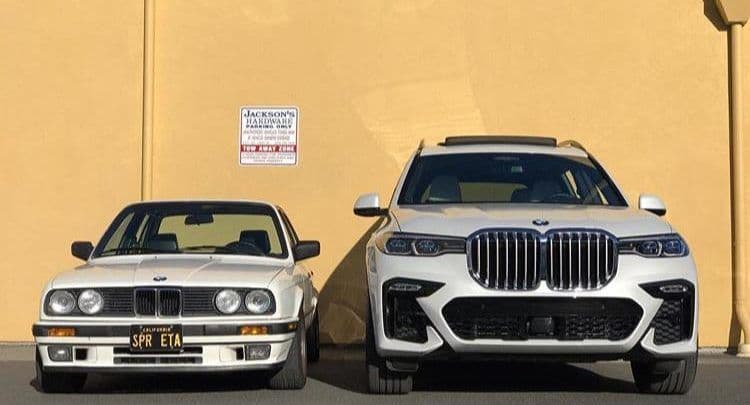 Bmw X7 ve E30 Izgaraları Yer Değiştirirse Nasıl Olur?