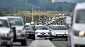 Tüi̇k Trafiğe Kayıtlı Araç Sayısını Açıkladı