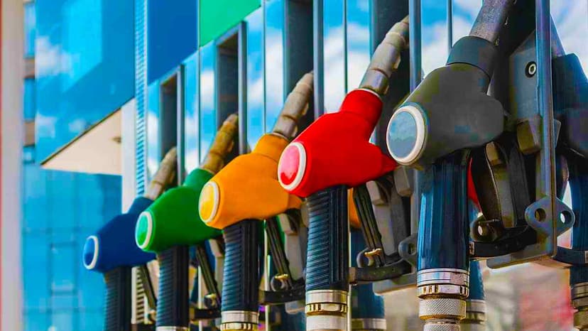 Benzine Büyük Zam Geldi - Benzinin Fiyatı 20 Tl'nin Üzerine Çıktı