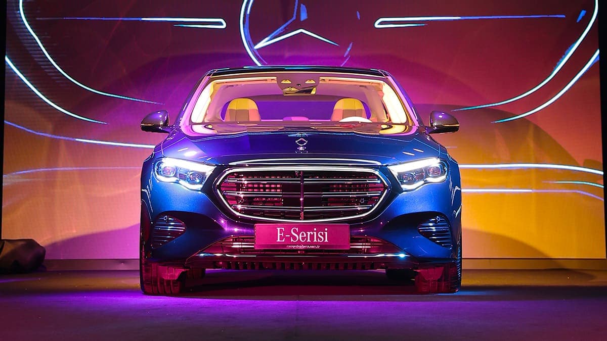 Yeni 2024 Mercedes E-Serisi Türkiye’de: İşte Fiyatı ve Özellikleri