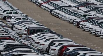 Otomotiv Satışları Yeniden 100 Binin Üzerine Çıktı