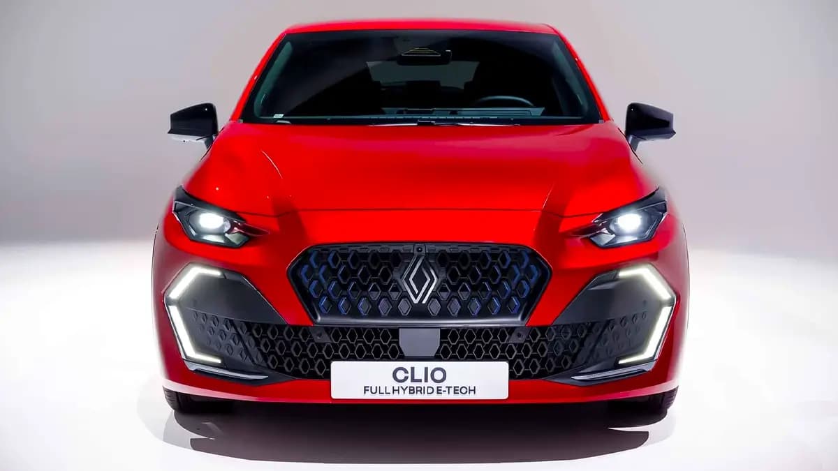 Renault Clio 6. Nesli Tanıtıldı!
