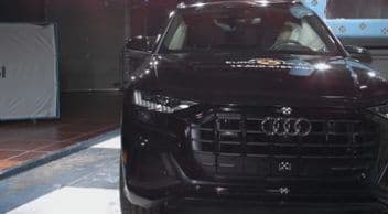 2019 Audi Q8 Çarpışma Testi