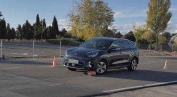 2019 Kia E-Niro Yol Tutuş Testi