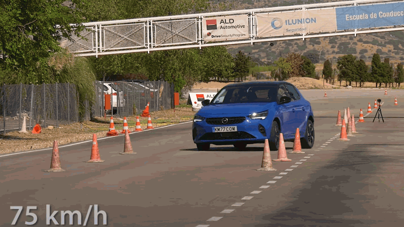 Opel Corsa E 2020 Yol Tutuş Testi Yayınlandı