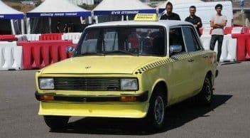 1989 Model Tofaş Serçe Sürücüsüz Taksiye Dönüştürüldü