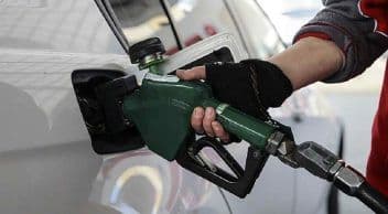 Son Dakika: Benzine bir Zam Daha Geliyor