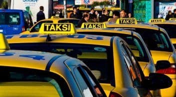 Taksiciler Odası Başkanı Taksi Ücretlerine Yüzde 100 Zam Istedi