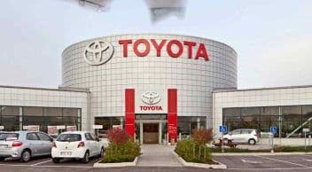 Toyota İki Fabrikasında Üretime Ara Veriyor