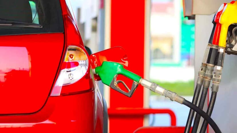 Benzin ve Motorine İndirim Geleceği İddia Edildi