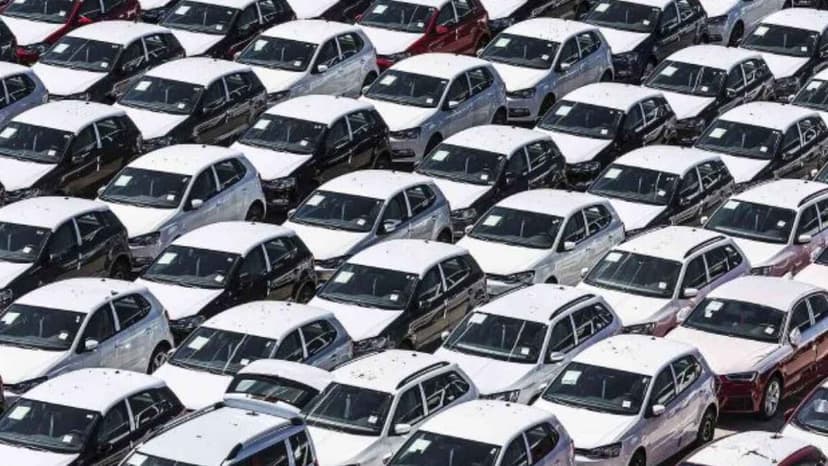 Türkiye'deki Otomobil Satışları 2022'Nin İlk Yarısında Azaldı