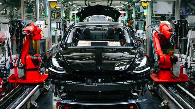 Tesla Araç Başına Üretim Maliyetlerini Rekor Seviyede Düşürdü
