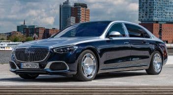 Mercedes-Benz, İsrail’e 1 Milyon Euro’luk Yardım Yaptı