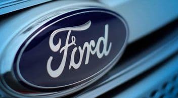 Ford, Az Rağbet Gören Özellikleri Araçlardan Kaldırıyor!