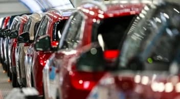 Avrupa Otomobil Pazarında Lider Değişikliği: Mart 2025’Te En Çok Satan Otomobiller