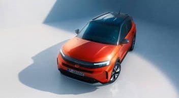Yeni Opel Frontera Türkiye’de: Elektrikli ve Hibrit Seçenekleriyle Satışta!