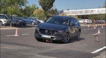 2020 Mazda Cx-30 Yol Tutuş Testi