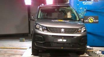 2018 Peugeot Rifter Çarpışma Testi