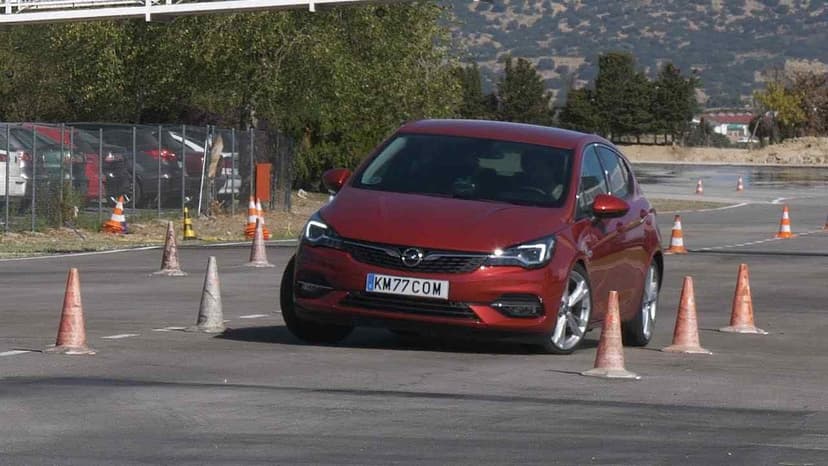 Opel Astra 2020 Yol Tutuş Testi Yayınlandı