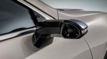 Lexus, Türkiye’de Dijital Aynayı Satışa Sundu