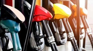 Benzine Yeni Zam Geldi! Benzinin Litresi ne Kadar Oldu?