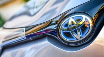 Yangın Riski: Toyota, 1,8 Milyon Aracını Geri Çağırma Kararı Aldı
