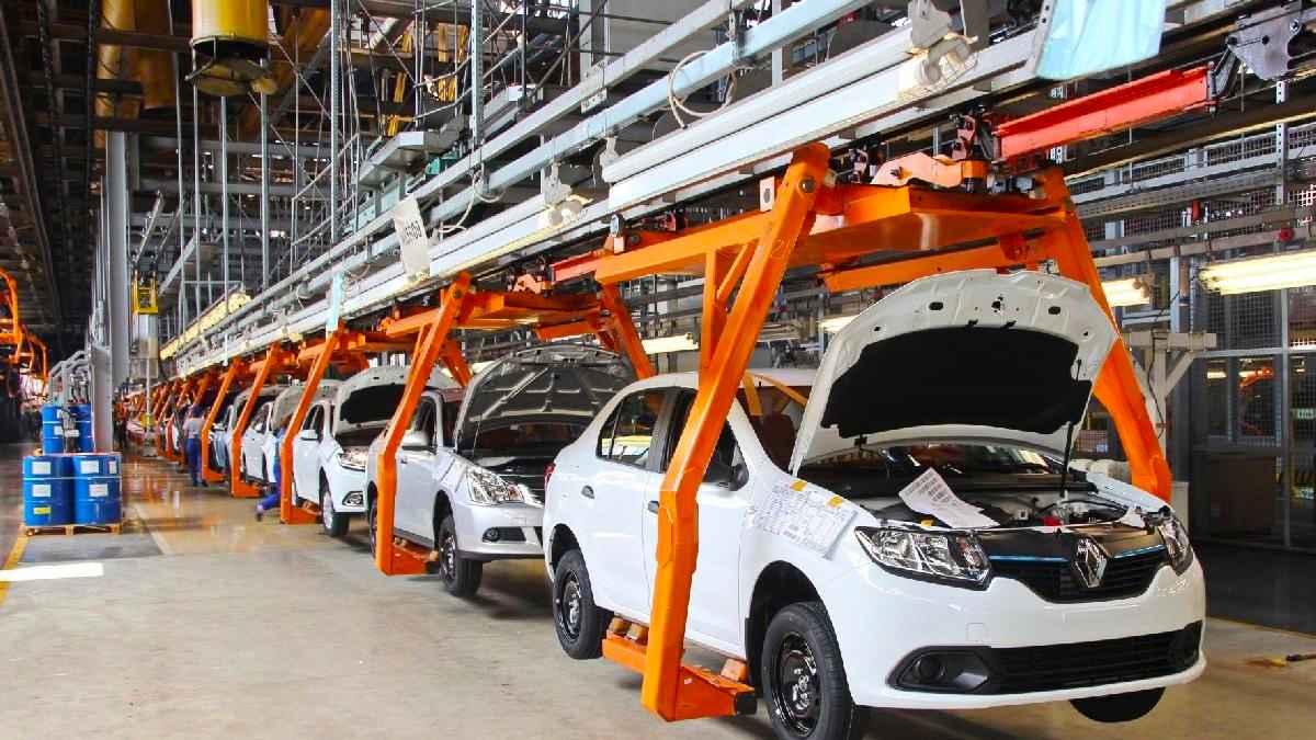 Rusya'da Otomobil Üretimi Yüzde 80,6 Düştü