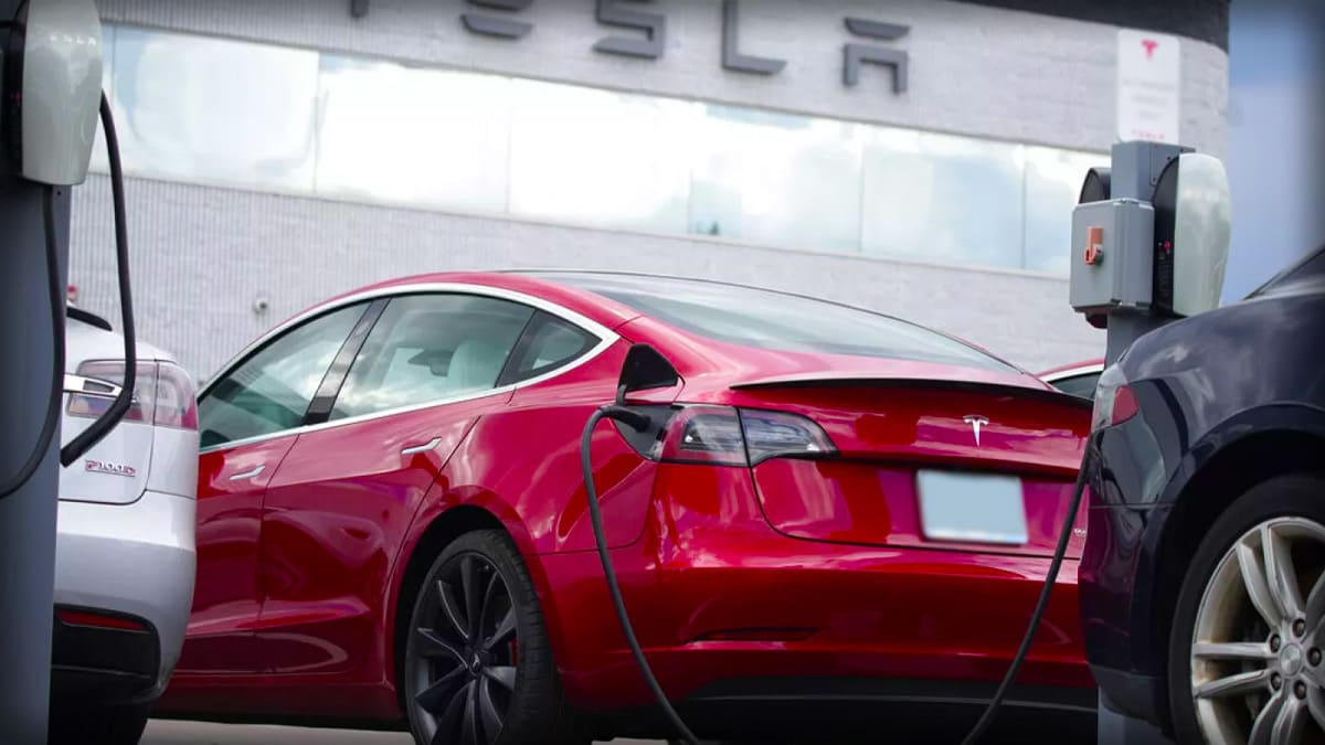 Tesla, Megapack Üretimi İçin Yeni Fabrika Kuracak