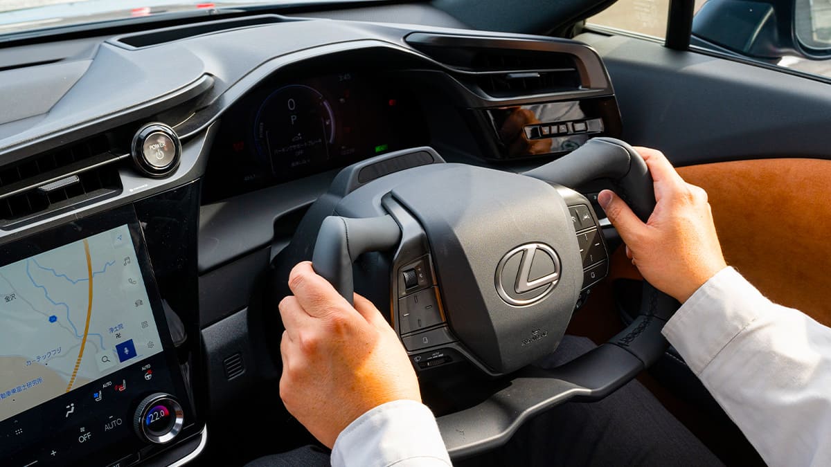 Toyota'nın Geleceğe Yönelik Hedefi: 1000 Km Menzilli Otomobiller!